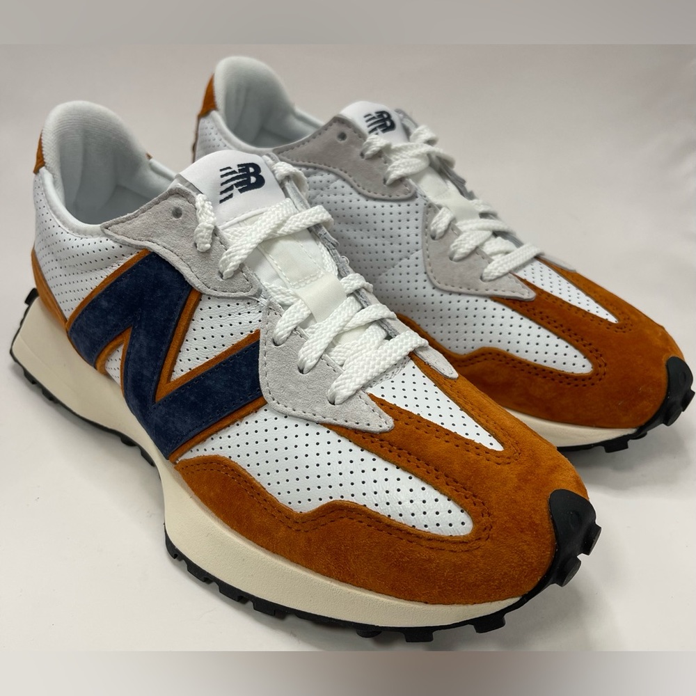 New Balance 327